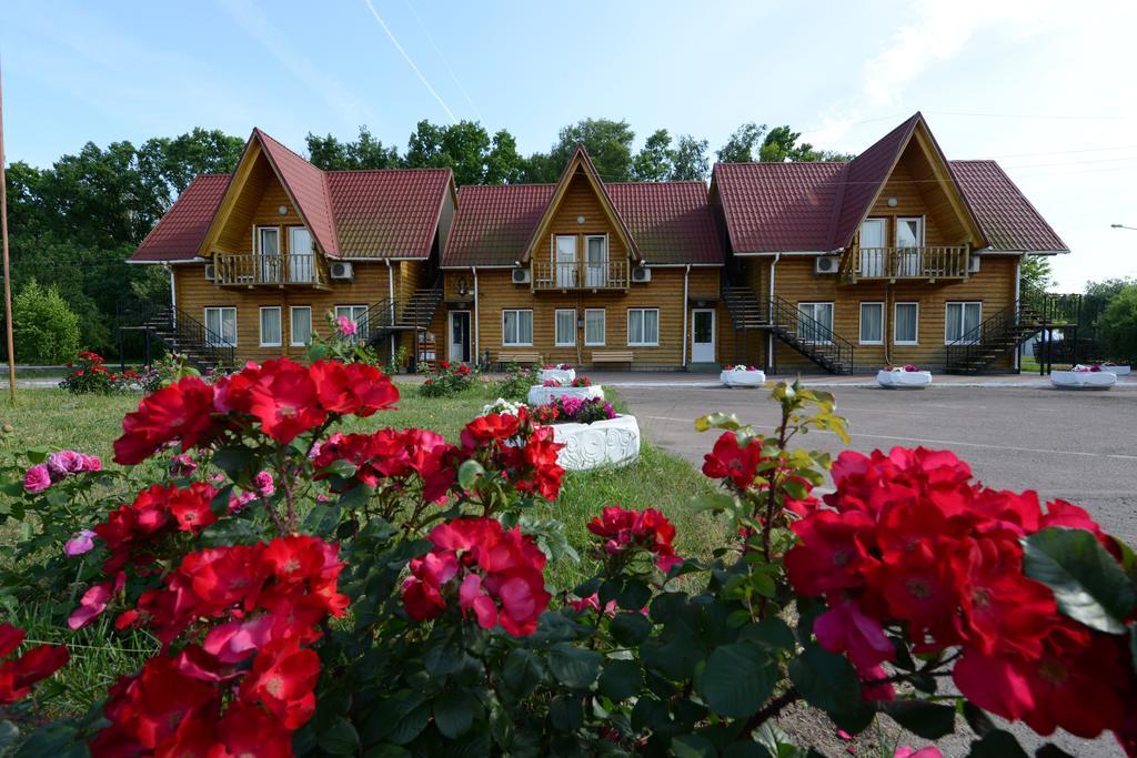 Edem Hotel Chubynske Exterior foto